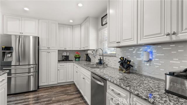 Detail Gallery Image 12 of 42 For 22464 Kentfield St, Grand Terrace,  CA 92313 - 3 Beds | 2 Baths