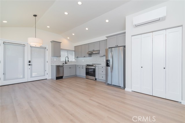 Detail Gallery Image 10 of 18 For 18454 Piper Pl, Yorba Linda,  CA 92886 - 1 Beds | 1 Baths