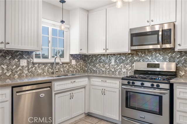 Detail Gallery Image 11 of 33 For 6300 Ringwood St, Bakersfield,  CA 93313 - 3 Beds | 2 Baths