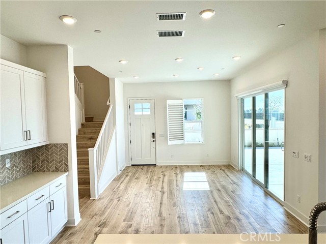 Detail Gallery Image 17 of 48 For 9331 Astor, Irvine,  CA 92618 - 3 Beds | 3/1 Baths