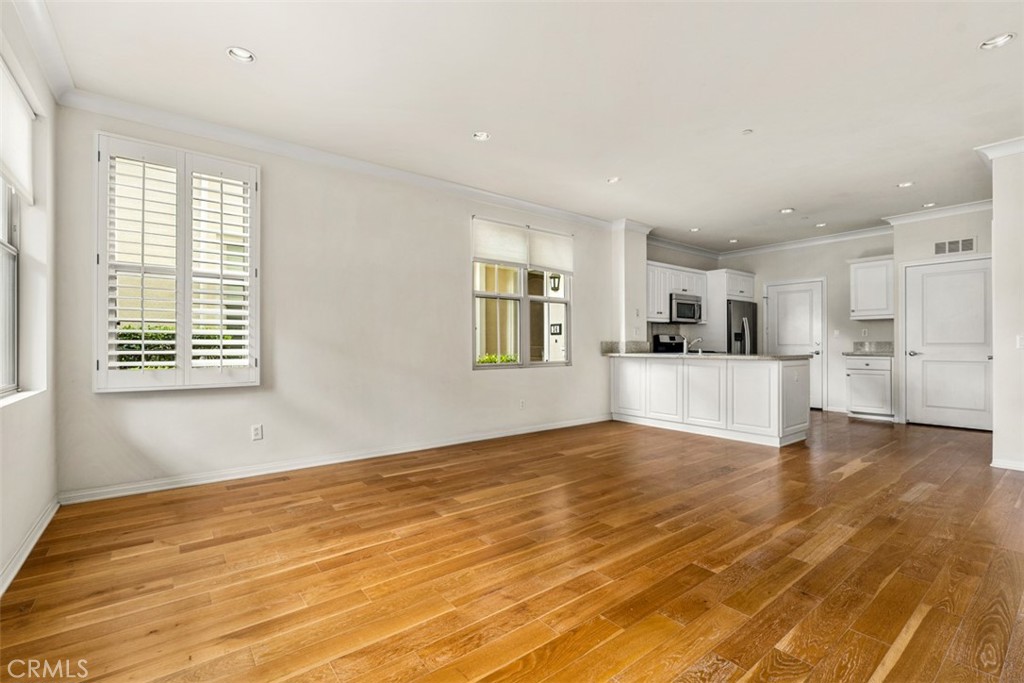 F7aedc32 4c85 46c0 962e F1df3cfa6e33