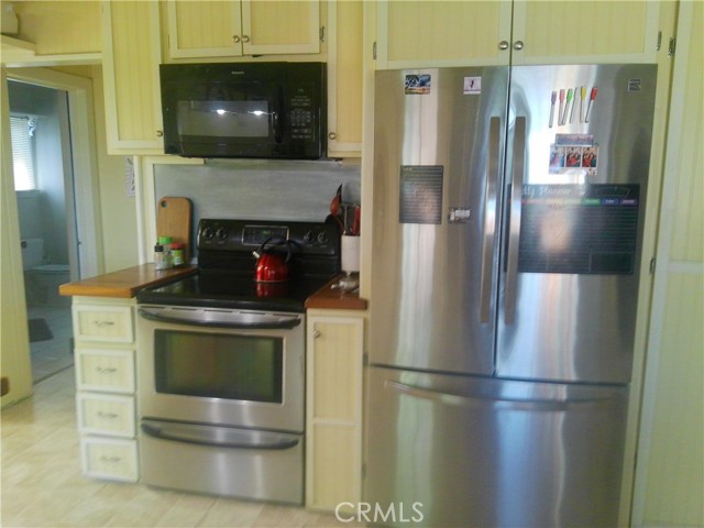 Detail Gallery Image 3 of 10 For 6537 Forestview Dr, Kelseyville,  CA 95451 - 3 Beds | 2 Baths