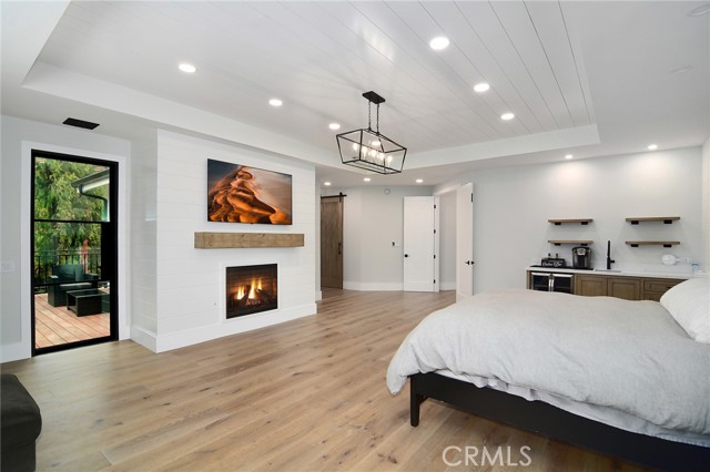 28845 Countryside Drive, Agoura Hills CA: https://media.crmls.org/medias/f7af68ba-3e69-45f7-ad81-d4bf967dc263.jpg