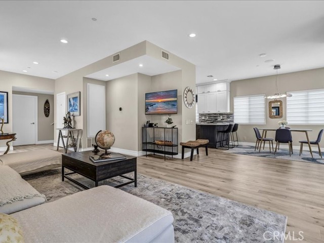 3405 S El Camino Real, San Clemente CA: https://media.crmls.org/medias/f7af69a4-145b-4220-b781-ee5d755e77f9.jpg