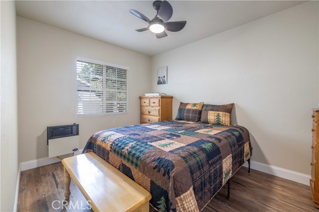 Detail Gallery Image 16 of 28 For 225 Sunset Ln, Sugarloaf,  CA 92386 - 2 Beds | 1 Baths