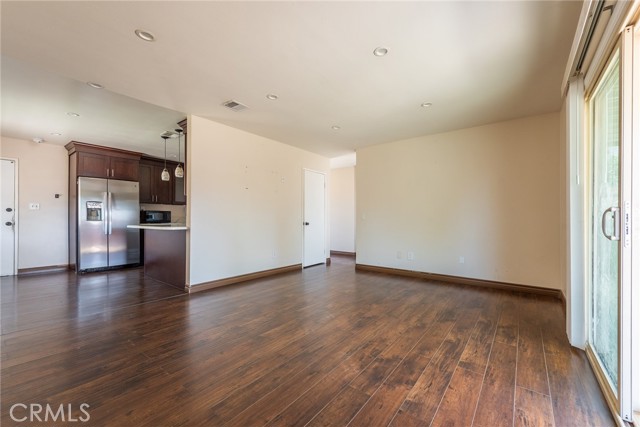 Detail Gallery Image 3 of 23 For 22263 Van Buren St, Grand Terrace,  CA 92313 - 3 Beds | 2 Baths