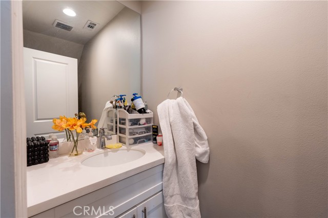 Detail Gallery Image 10 of 24 For 16425 Arrow Bld #1110,  Fontana,  CA 92335 - 3 Beds | 2/1 Baths