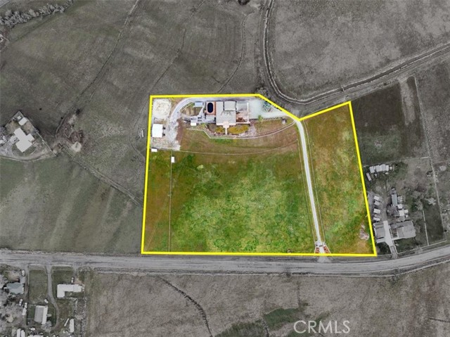 Detail Gallery Image 4 of 46 For 1201 Ball Mountain Little Shasta Rd, Montague,  CA 96064 - 3 Beds | 3/1 Baths