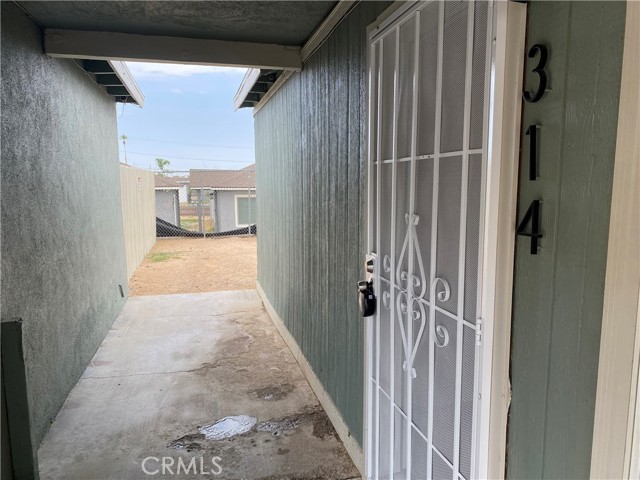 Front Image Thumbnail for CRDW25278622