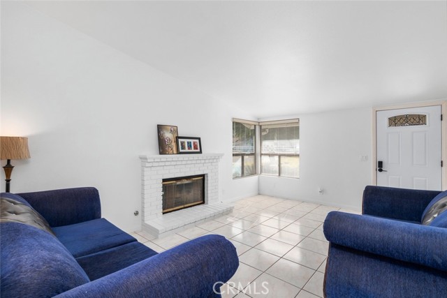 Detail Gallery Image 7 of 27 For 21604 Grand, Wildomar,  CA 92595 - 4 Beds | 2 Baths