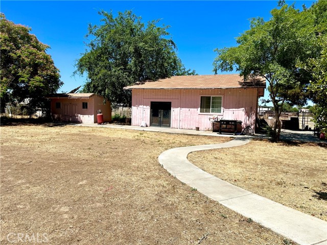 644 Whittendale Street, Bakersfield CA: https://media.crmls.org/medias/f7b2b604-120c-46a9-ab31-f4588fcca111.jpg