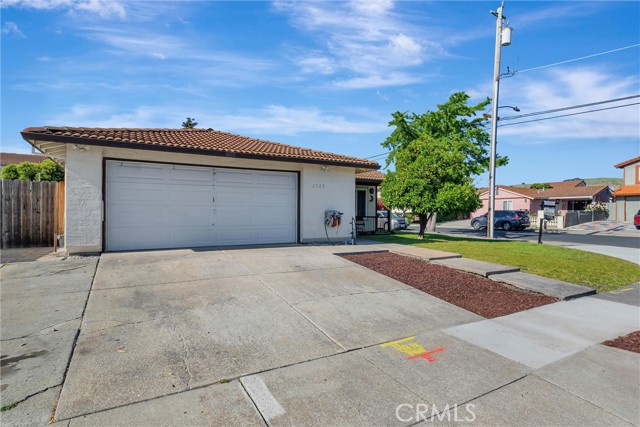 Detail Gallery Image 4 of 37 For 1103 Gassett Ct, Hayward,  CA 94544 - 3 Beds | 2 Baths