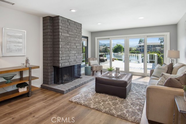 Detail Gallery Image 8 of 21 For 32144 Beachfront Ln, Westlake Village,  CA 91361 - 3 Beds | 2 Baths