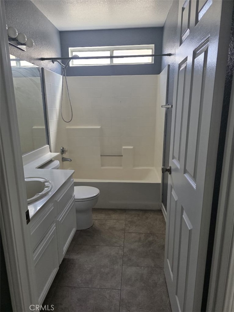 MLS #IV25133592 image #31