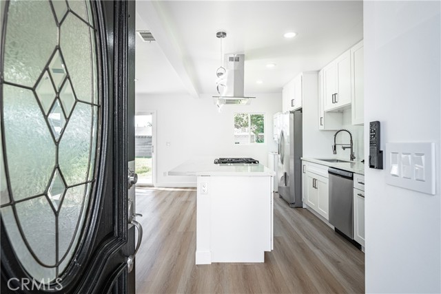 Front Image Thumbnail for CRPW25274044