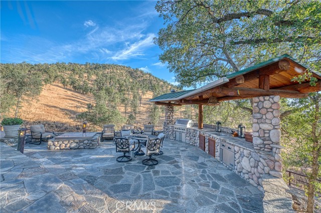 Detail Gallery Image 49 of 68 For 12755 Rusty Spur Ln, Clovis,  CA 93619 - 5 Beds | 4/1 Baths
