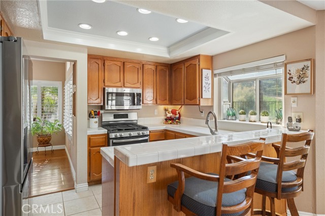 Detail Gallery Image 7 of 52 For 3480 Mountainside Cir, Corona,  CA 92882 - 4 Beds | 2/1 Baths