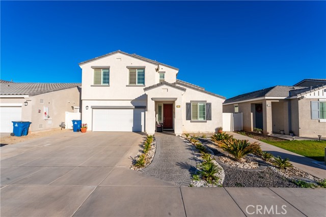 Detail Gallery Image 2 of 27 For 718 Hontza Ct, Brawley,  CA 92227 - 5 Beds | 3 Baths
