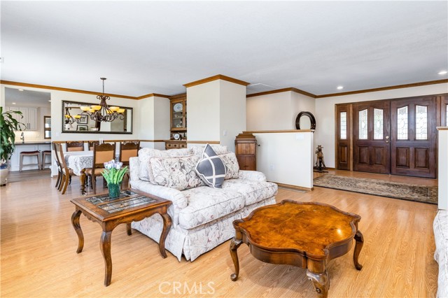 2885 Summer Ranch Road, Paso Robles CA: https://media.crmls.org/medias/f7b7bca8-b79a-4f00-8b89-77d2acee23b4.jpg