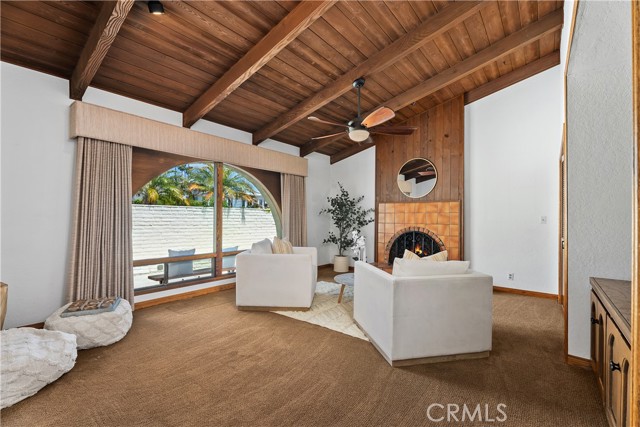 504 Avenida De La Riviera, San Clemente CA: https://media.crmls.org/medias/f7b7f0ed-4b2c-4247-8686-c16898af21f9.jpg