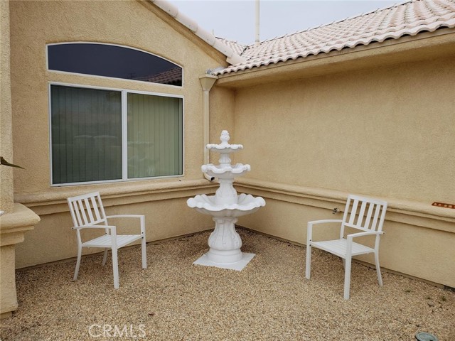 Detail Gallery Image 4 of 10 For 66026 Avenida Cadena, Desert Hot Springs,  CA 92240 - 4 Beds | 2 Baths