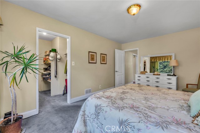 168 Vista Del Parque, Redondo Beach, California 90277, 6 Bedrooms Bedrooms, ,3 BathroomsBathrooms,Residential,Sold,Vista Del Parque,PV22188074