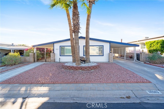 Detail Gallery Image 1 of 43 For 38683 Desert Greens Dr #322,  Palm Desert,  CA 92260 - 2 Beds | 2 Baths