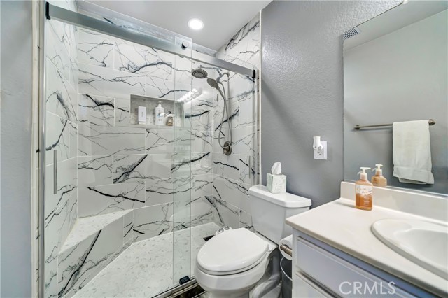 Detail Gallery Image 20 of 38 For 6041 Treehaven Ct, Lancaster,  CA 93536 - 3 Beds | 2 Baths