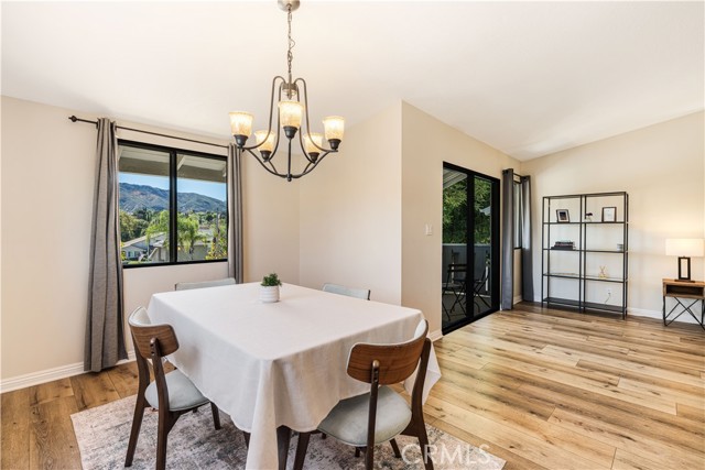 29123 Thousand Oaks Blvd, C photo 6