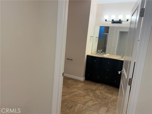 Detail Gallery Image 7 of 16 For 9951 Marcus Ave #104,  Tujunga,  CA 91042 - 3 Beds | 2 Baths