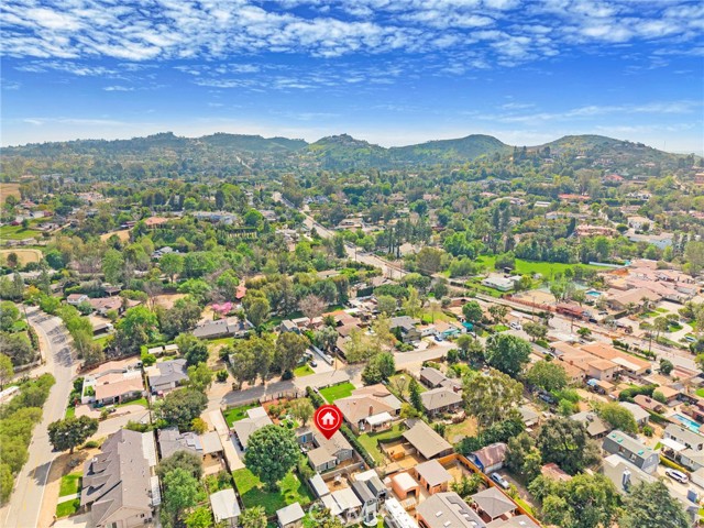 Detail Gallery Image 20 of 21 For 20101 E Clark Ave, Orange,  CA 92869 - 2 Beds | 1/1 Baths