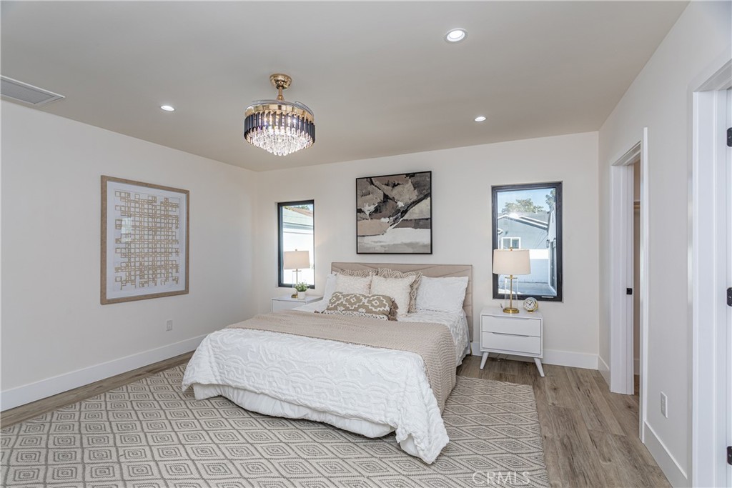902 N Avon StreetBurbank image #12