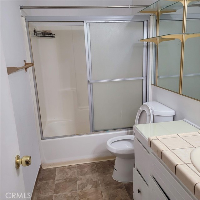 Detail Gallery Image 2 of 4 For 14966 Ritter #C,  Victorville,  CA 92394 - 2 Beds | 1 Baths