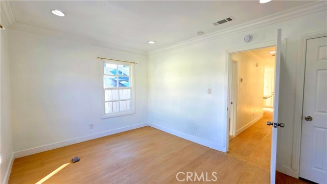 Detail Gallery Image 11 of 18 For 1140 N Park Ave, Pomona,  CA 91768 - 1 Beds | 1 Baths