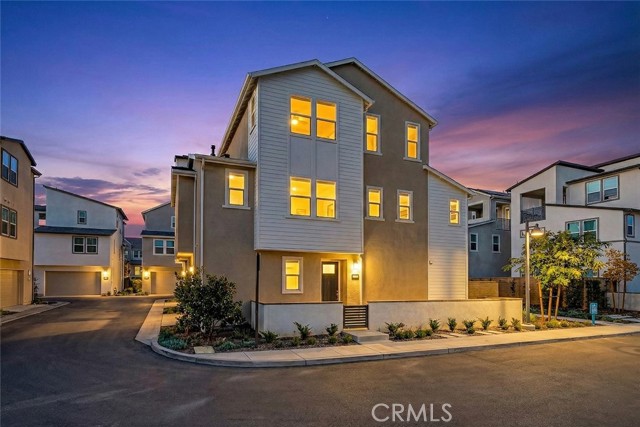 Detail Gallery Image 42 of 46 For 418 Lobata, Irvine,  CA 92618 - 4 Beds | 3/1 Baths