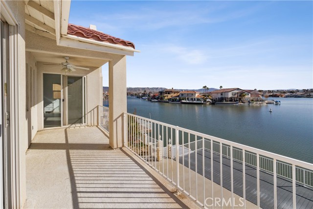 18075 Lakeview Drive, Victorville CA: https://media.crmls.org/medias/f7beec44-8a57-4a1e-a7f5-cca57d920142.jpg
