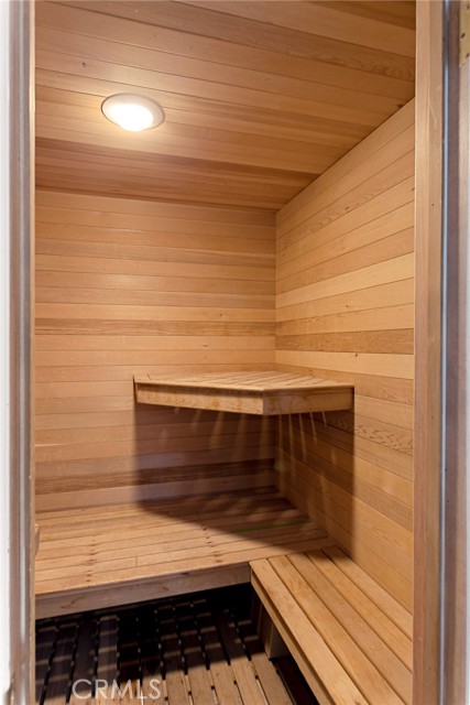 Detail Gallery Image 33 of 64 For 951 Osprey, Lake Arrowhead,  CA 92352 - 4 Beds | 4 Baths