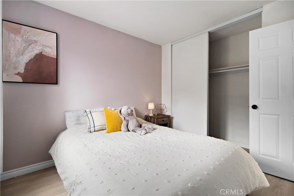 MLS #WS25253936 image #8