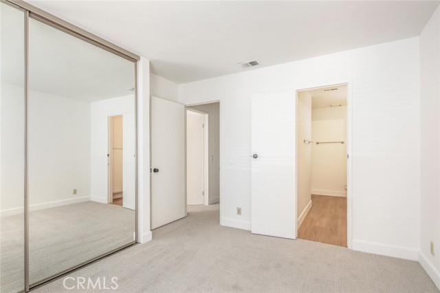 21216 Jasmines Way, Lake Forest CA: https://media.crmls.org/medias/f7c010e5-77f2-4a38-94a1-c4a51438832c.jpg