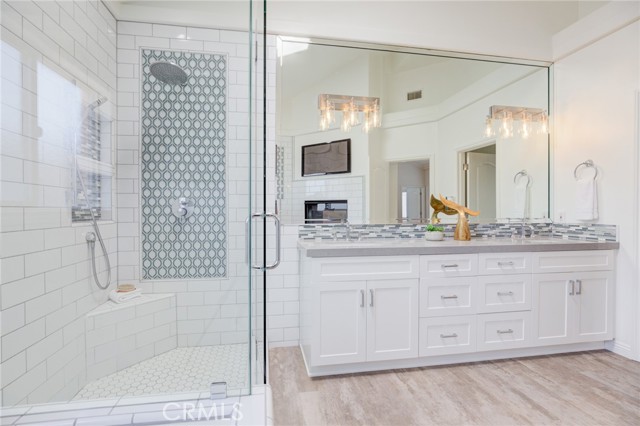 2220 Gates Avenue, Redondo Beach, California 90278, 4 Bedrooms Bedrooms, ,2 BathroomsBathrooms,Residential,Sold,Gates,SB21194759