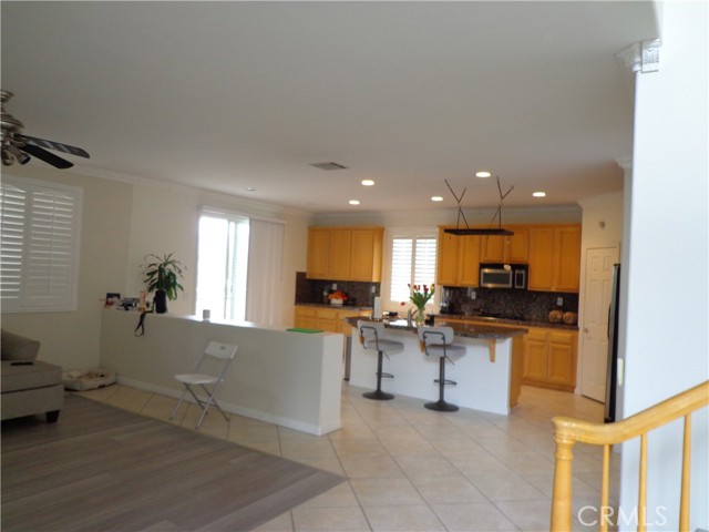 Image 4 of 38 For 31553 Sagecrest Drive