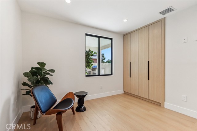 Detail Gallery Image 38 of 72 For 8006 Lloyd Ave, North Hollywood,  CA 91605 - 7 Beds | 6 Baths