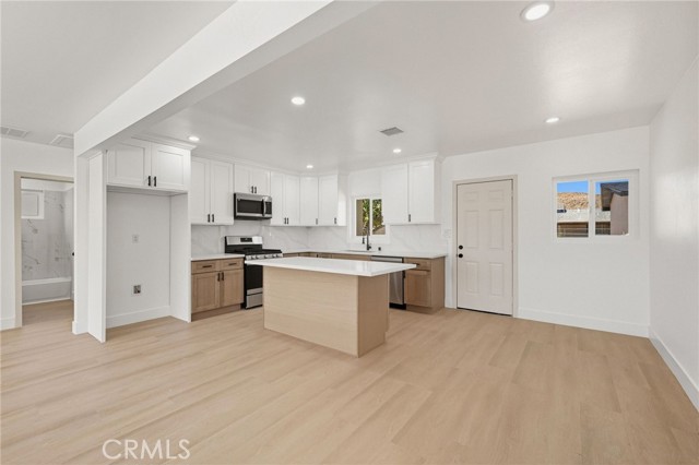 61730 Oleander Drive, Joshua Tree CA: https://media.crmls.org/medias/f7c1e1ce-4173-44dd-adef-d713fbc52693.jpg