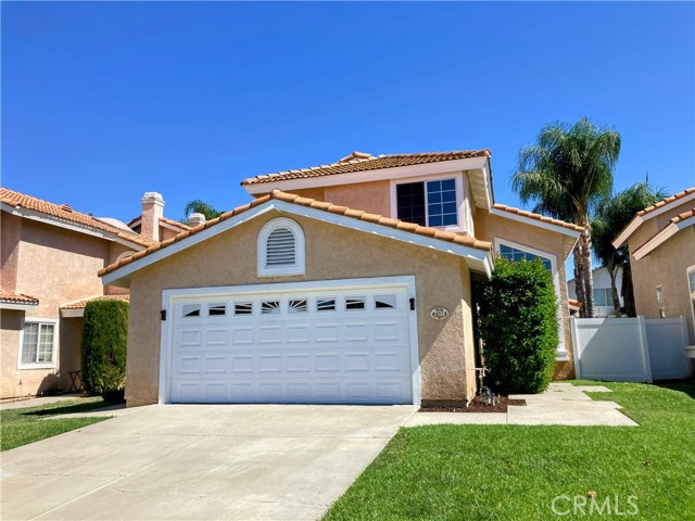 Detail Gallery Image 1 of 34 For 40072 Villa Venecia, Temecula,  CA 92591 - 4 Beds | 3 Baths