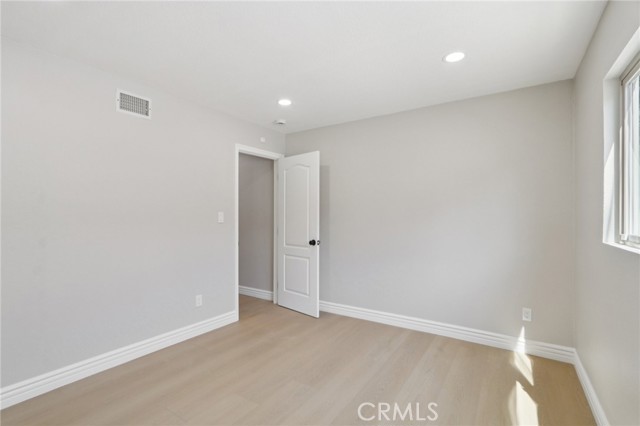 15631 Harvest Street, Granada Hills CA: https://media.crmls.org/medias/f7c3153f-b152-4942-9306-a3c9c4f23f08.jpg