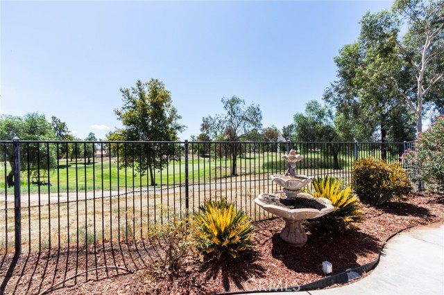 Detail Gallery Image 35 of 44 For 7705 Couples Way, Hemet,  CA 92545 - 3 Beds | 2 Baths