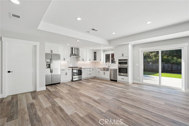 Image 9 of 36 For 60 Loma Vista