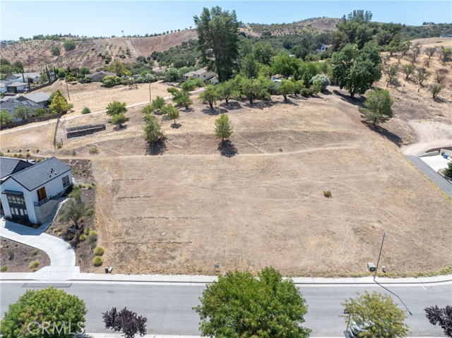 Detail Gallery Image 6 of 16 For 308 Maplewood Ct, Paso Robles,  CA 93446 - – Beds | – Baths