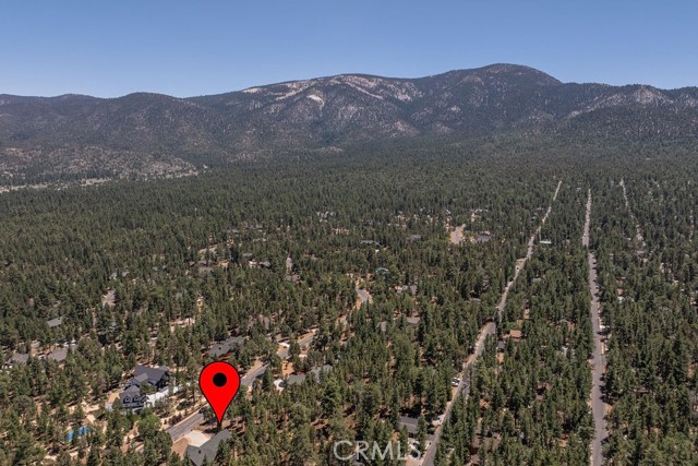 625 Cedar Glen Drive, Big Bear City CA: https://media.crmls.org/medias/f7c4ed79-c868-498a-8ca0-24bb1e3afe0f.jpg