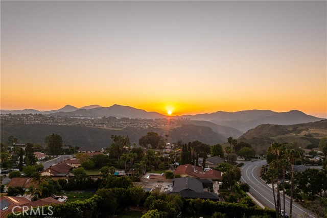 Detail Gallery Image 44 of 50 For 2044 Calle Yucca, Thousand Oaks,  CA 91360 - 4 Beds | 4 Baths